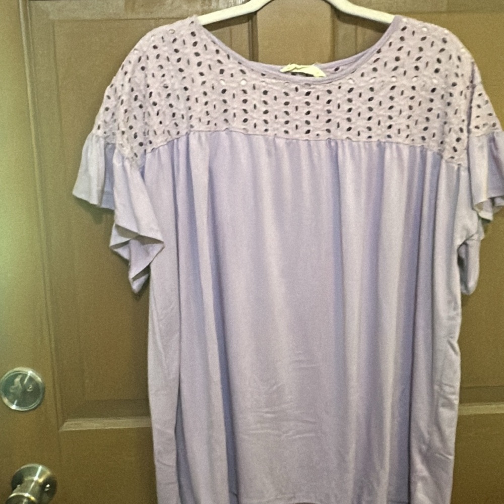 Ruffled Boxy Blouse with Short Sleeves